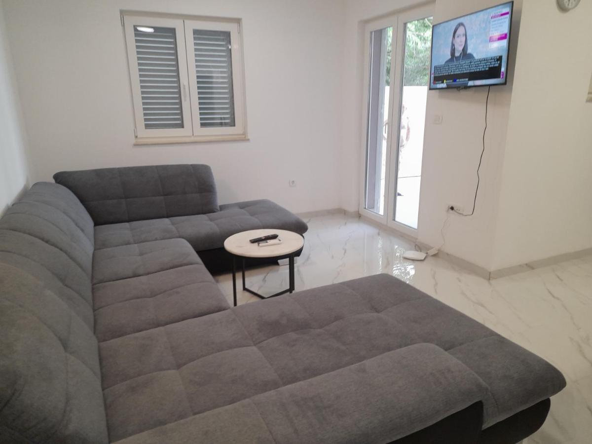 סבטי פטר Lavanda Apartments מראה חיצוני תמונה