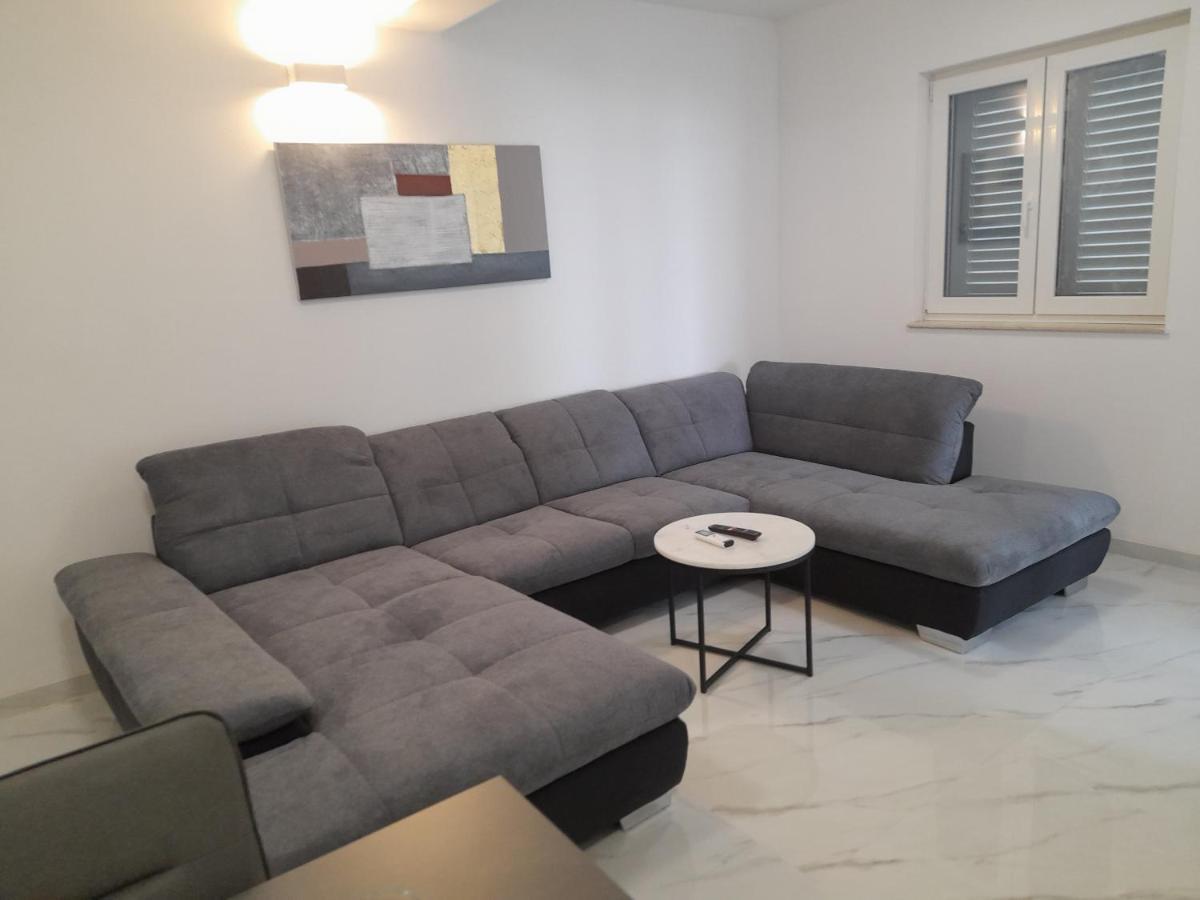 סבטי פטר Lavanda Apartments מראה חיצוני תמונה