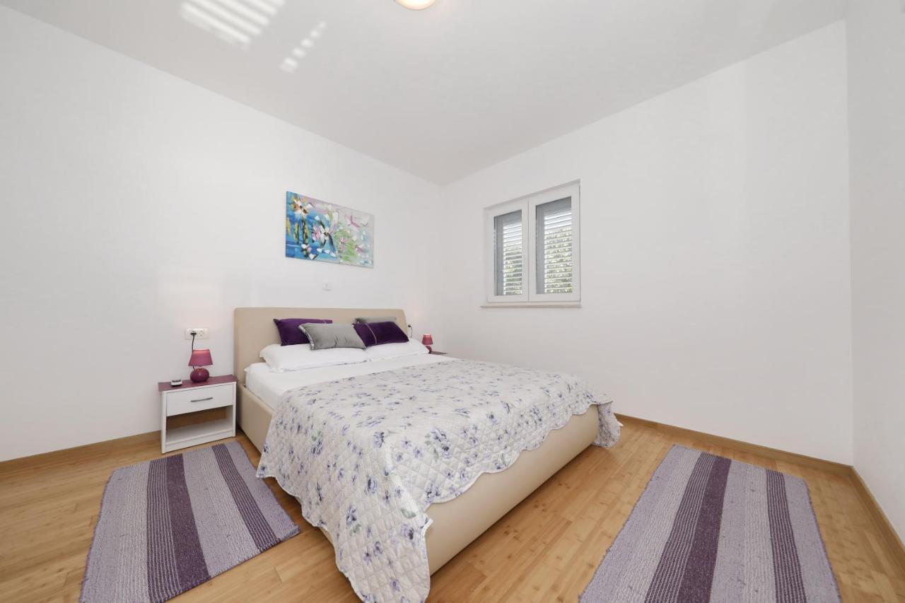 סבטי פטר Lavanda Apartments מראה חיצוני תמונה