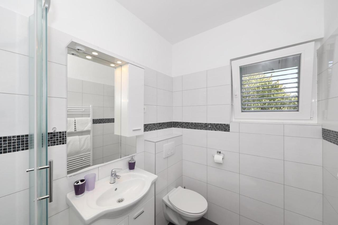 סבטי פטר Lavanda Apartments מראה חיצוני תמונה