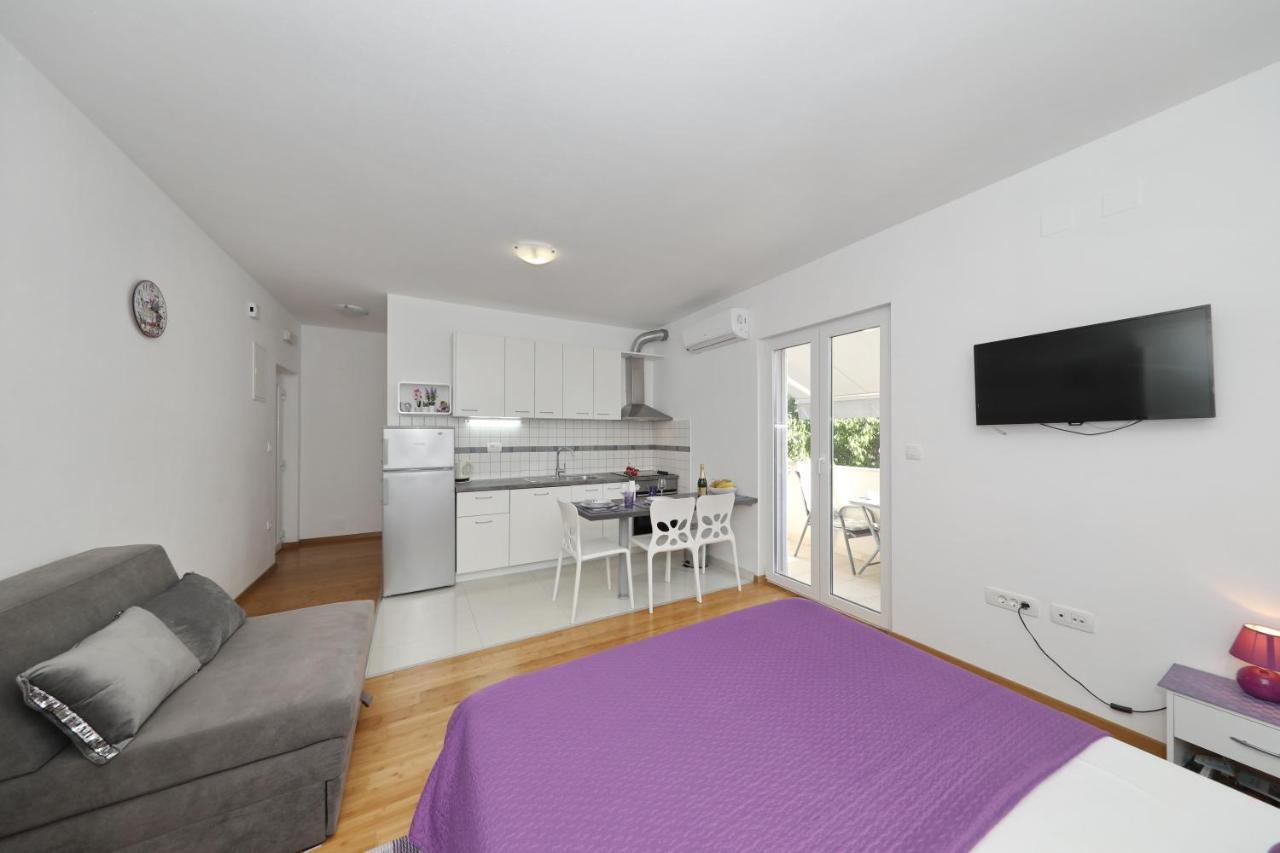 סבטי פטר Lavanda Apartments מראה חיצוני תמונה